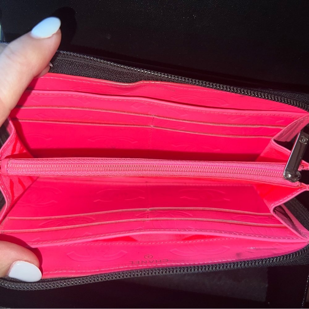 CHANEL Black Quilted Leather Wallet. Full set! - Picture 7 of 16